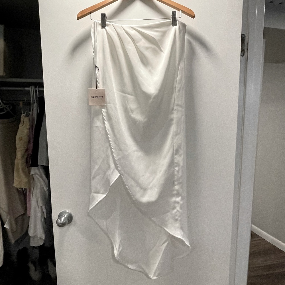 Arielle slit maxi skirt